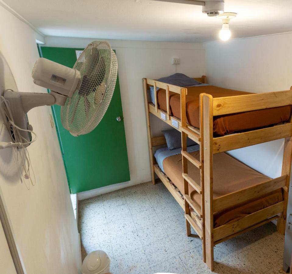 Dragonfly Hostels Barranco Лима Екстериор снимка